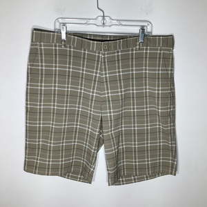 Nike Golf Mens Dri Fit Golf Shorts Tan Plaid Size 40‎